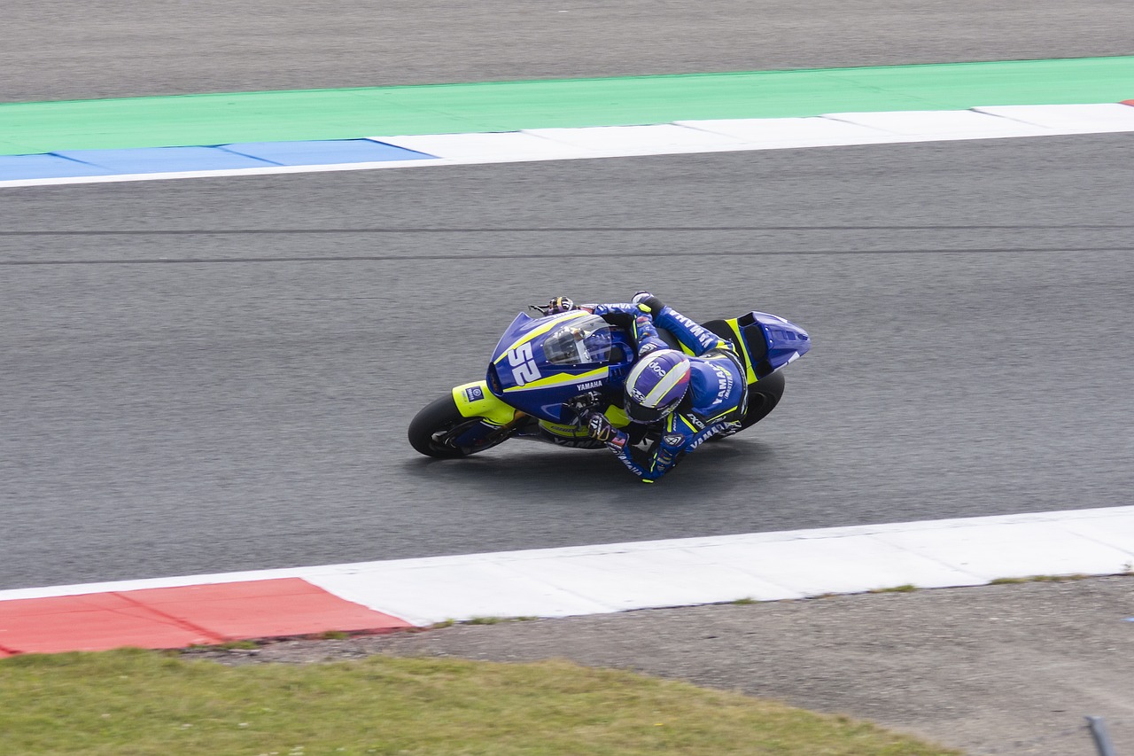 吸引越来越 吸引越来越